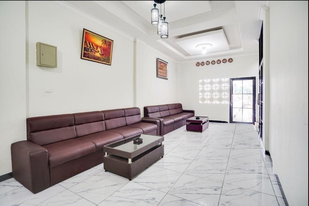Hotel Grand Ansara Mentari Baturaja  Εξωτερικό φωτογραφία
